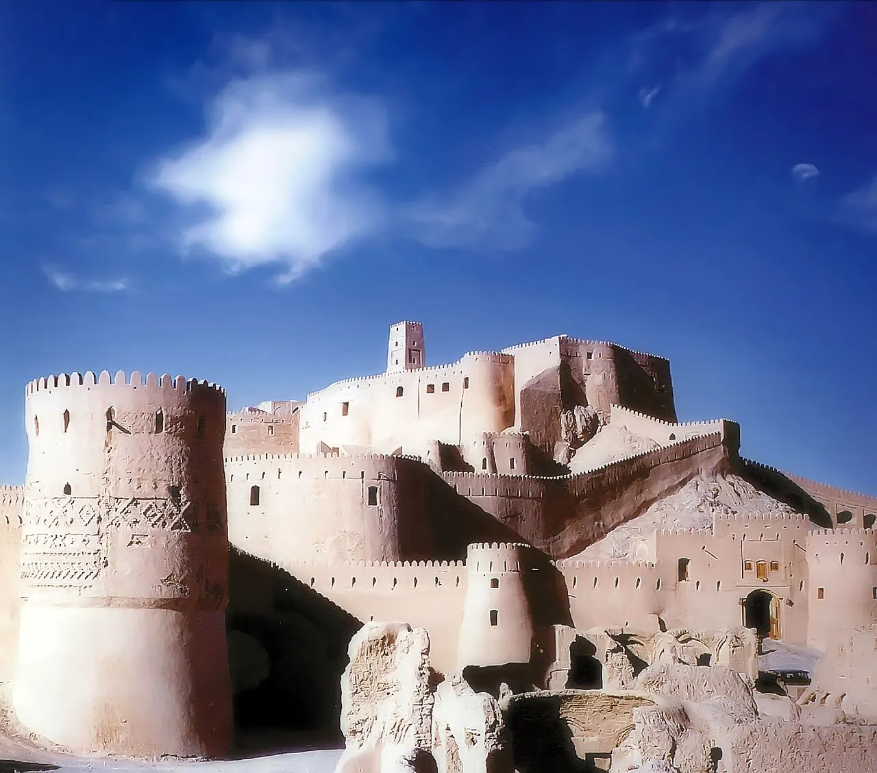 قلعة بم